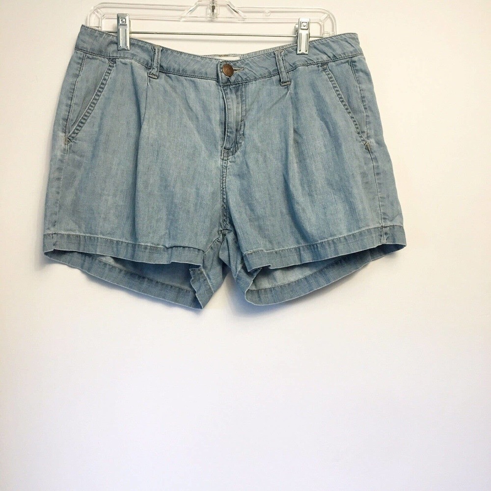 Elle Denim Mini Chambray Shorts Pleats Size 10 Lightwash